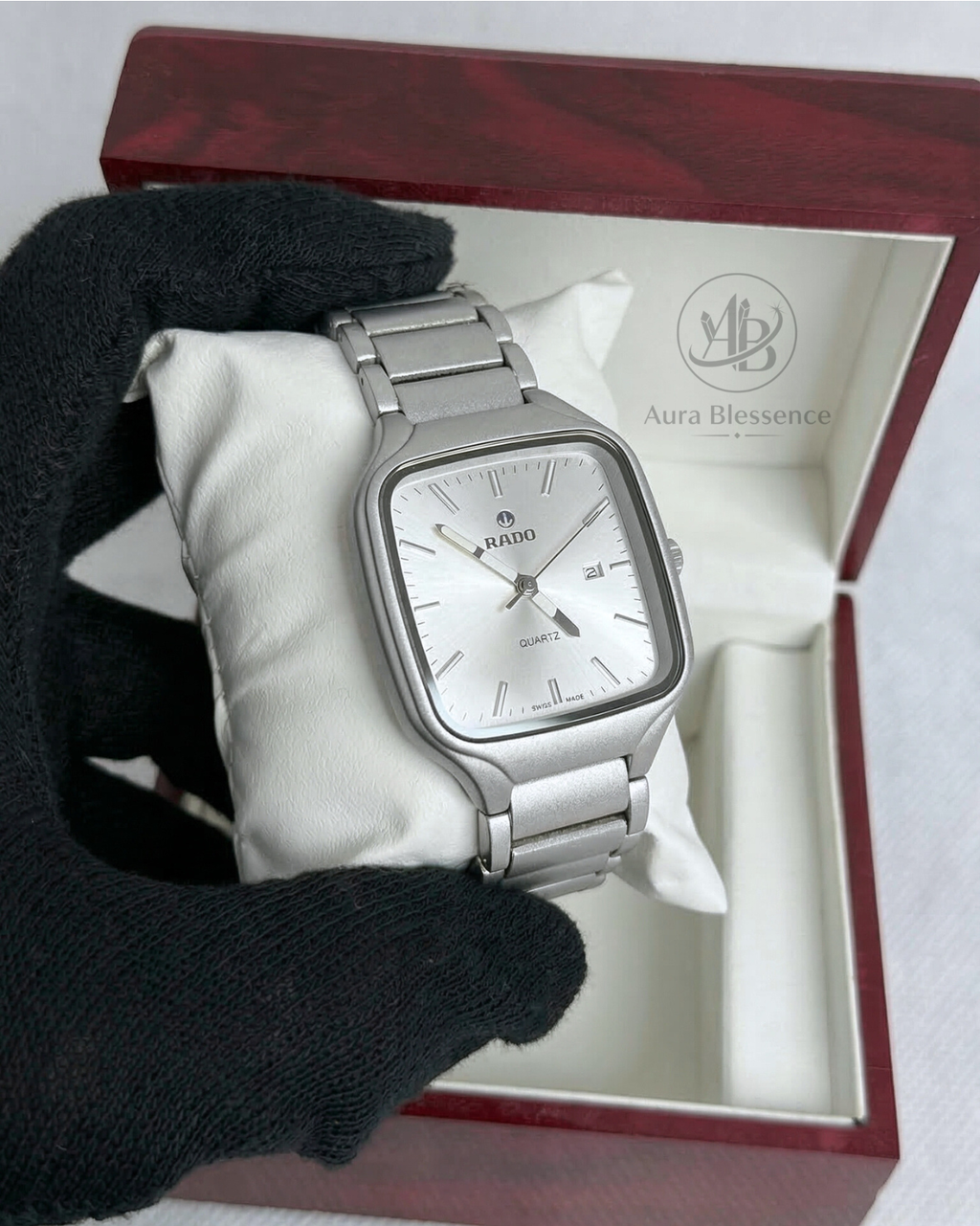 Classic Silver Quartz Watch – Stainless Steel Chain (Rado Style)
